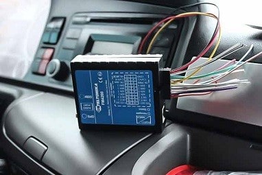 установка GPS трекера для авто